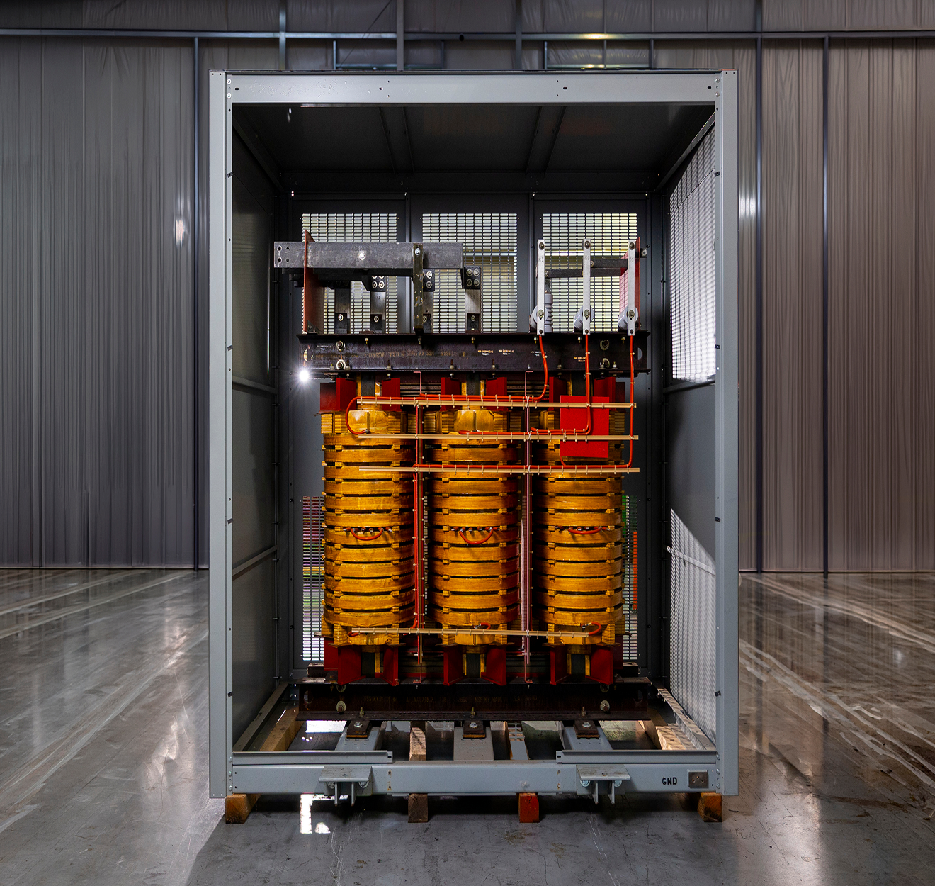 Maddox medium voltage dry-type with front panel removed