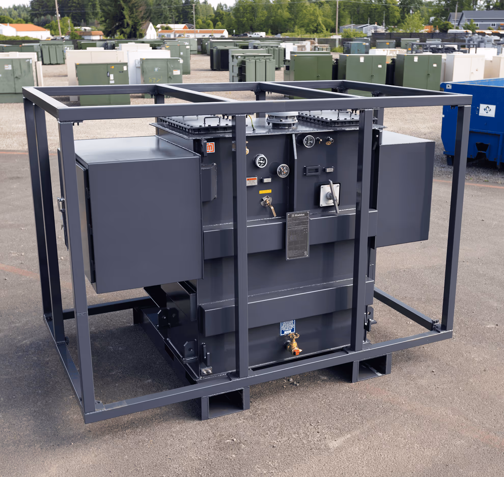 Maddox pad-mounted switchgear