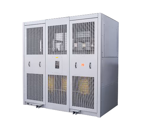 Green liquid filled padmounted transformer