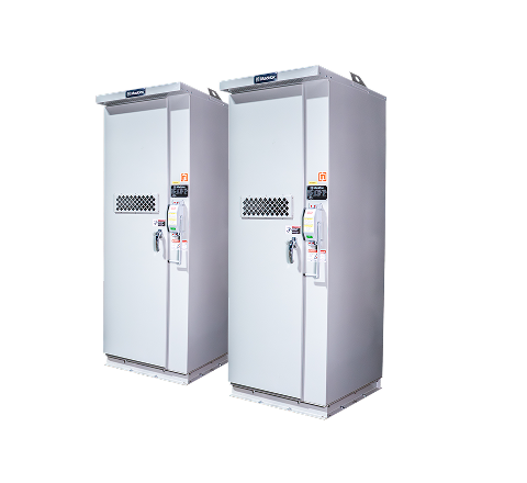 Green liquid filled padmounted transformer