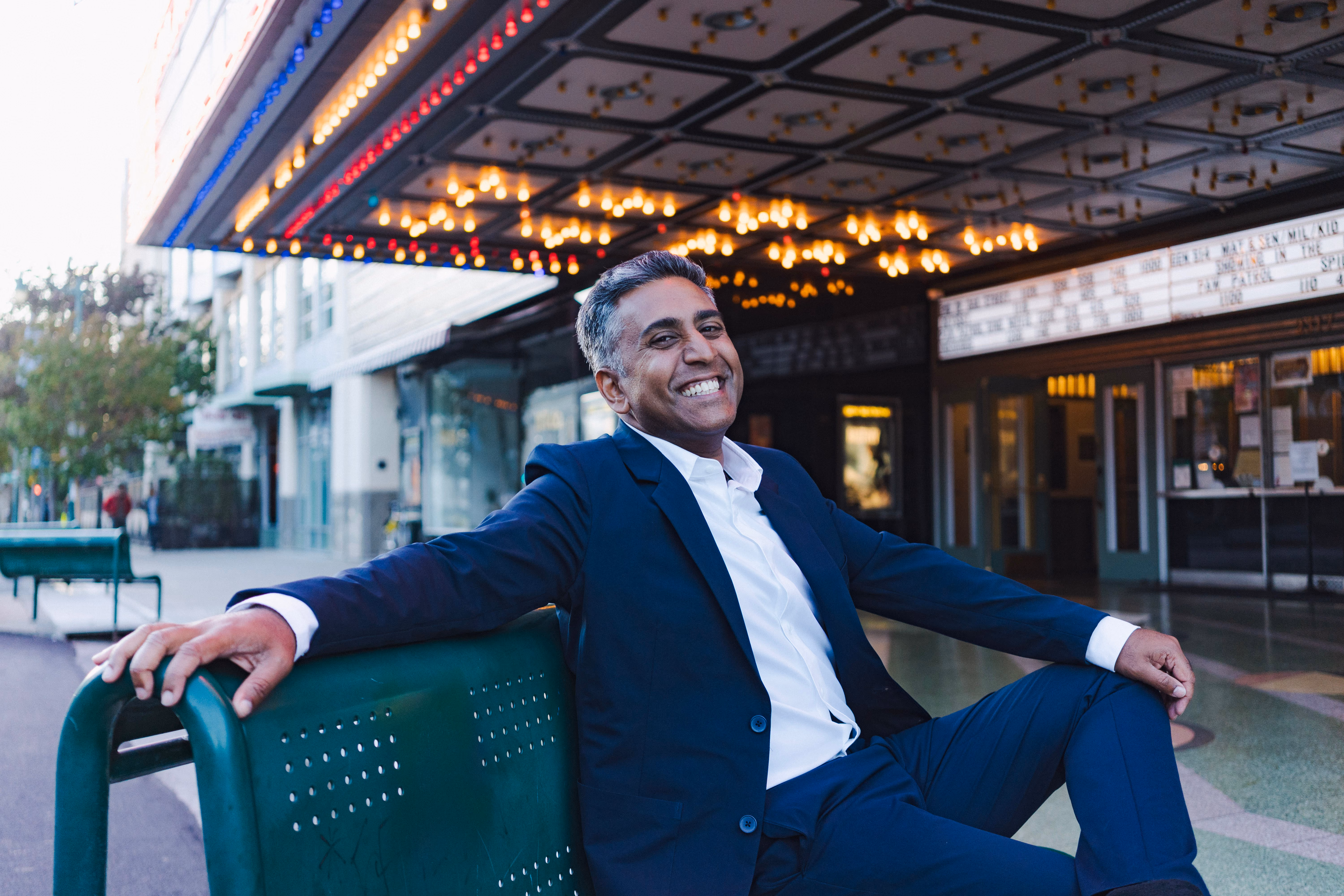 Thushan Amarasiriwardena at the Alameda Theater