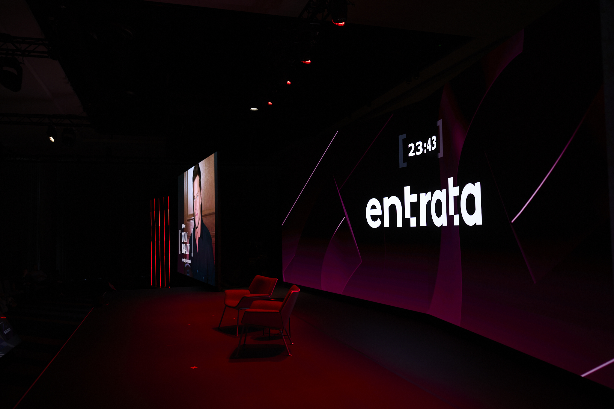 Side image of the Entrata Summit stage with two seats on the stage.