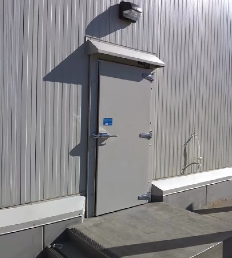 Walk-in plug door close-up