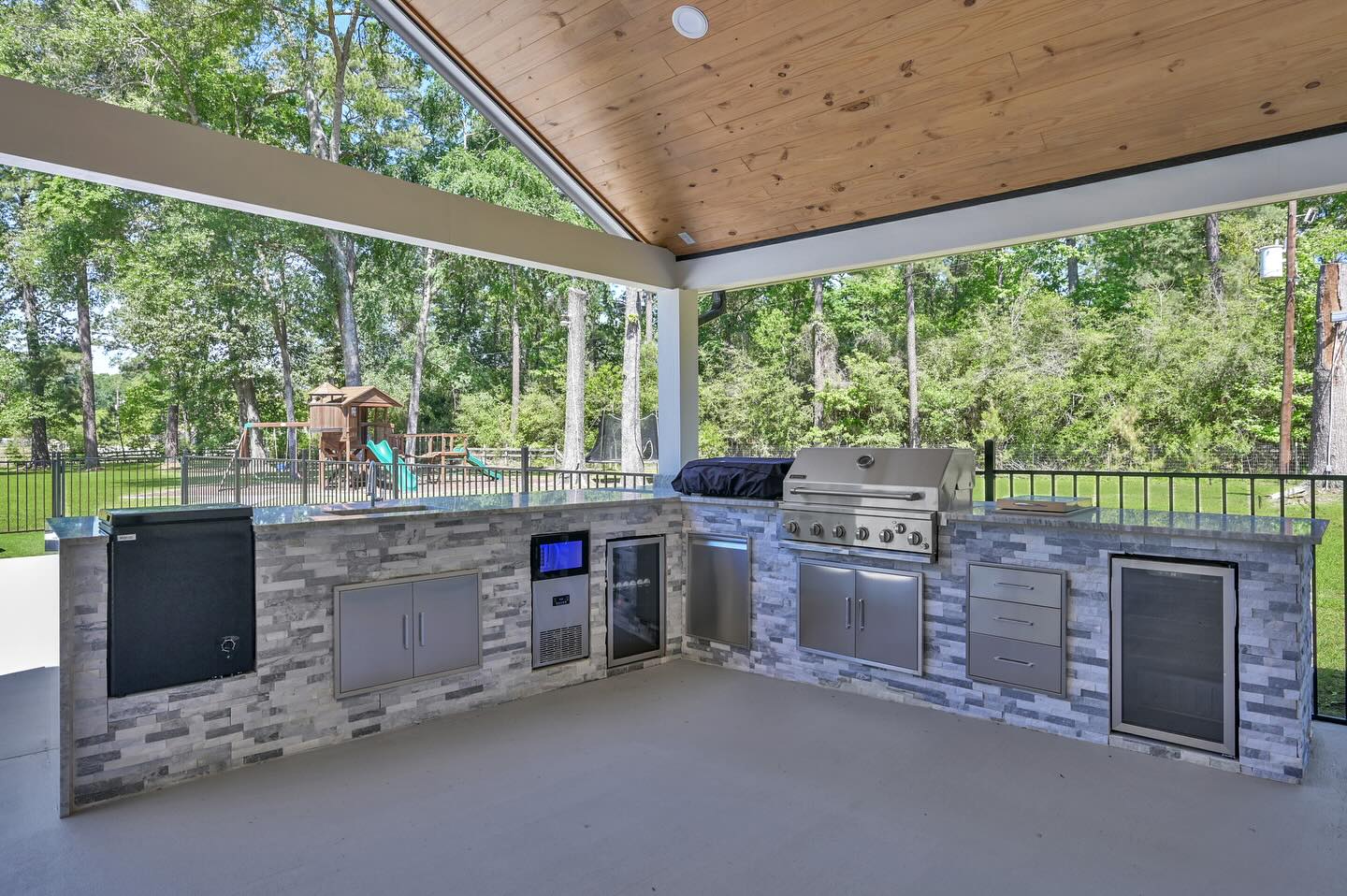 Outdoor Kitchen and Living Space