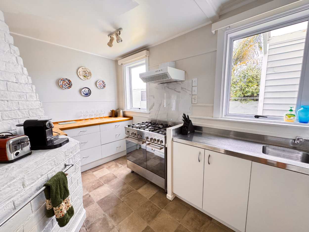 Kitchen area at our 3 bedroom holiday house in Gisborne. Operated by Accomnmodation in Gisborne