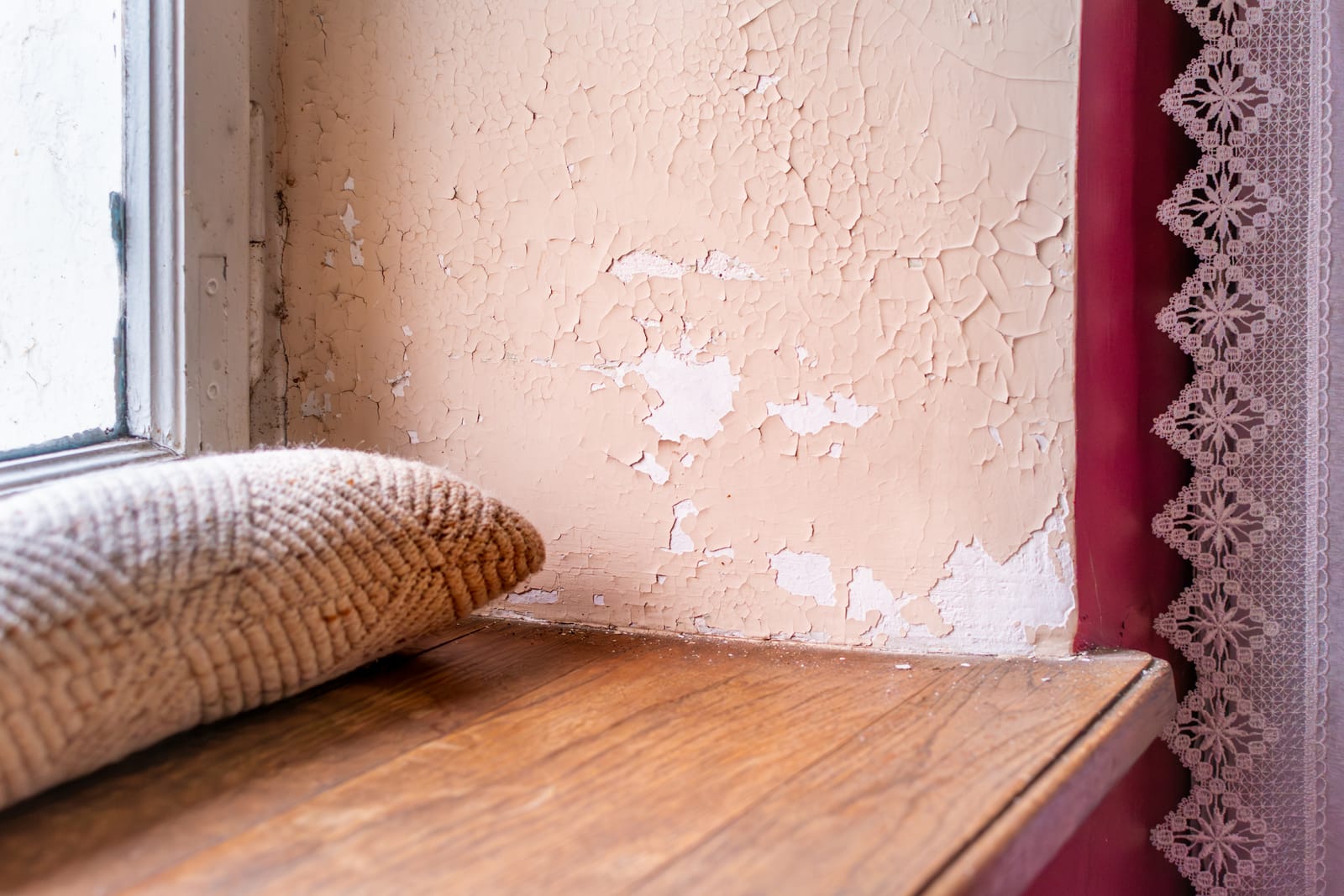 Early Warning Signs Your Apartment Building Has a Serious Waterproofing Issue