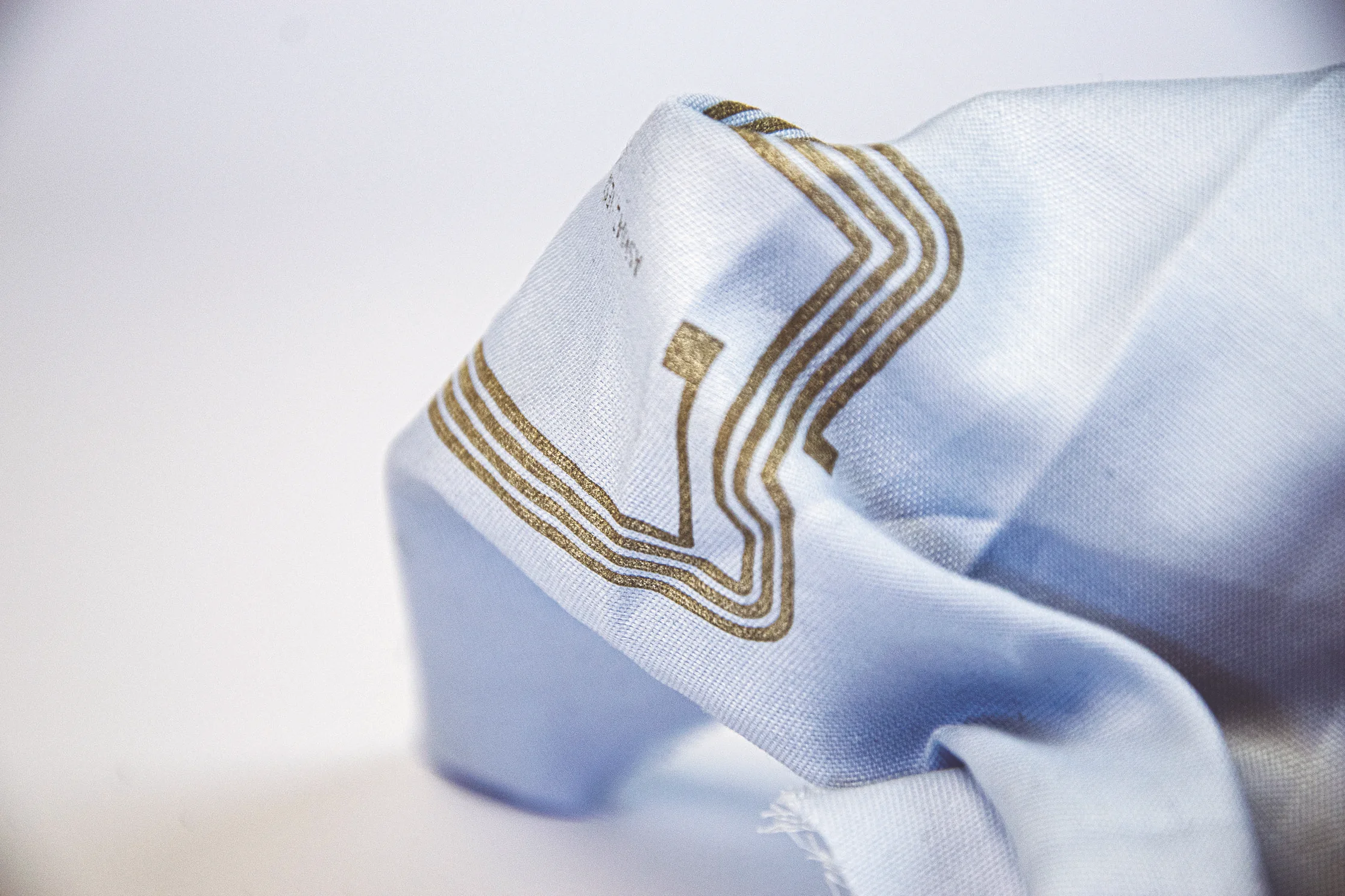 Flexible antenna printed onto fabric using VFP’s SEFLEX