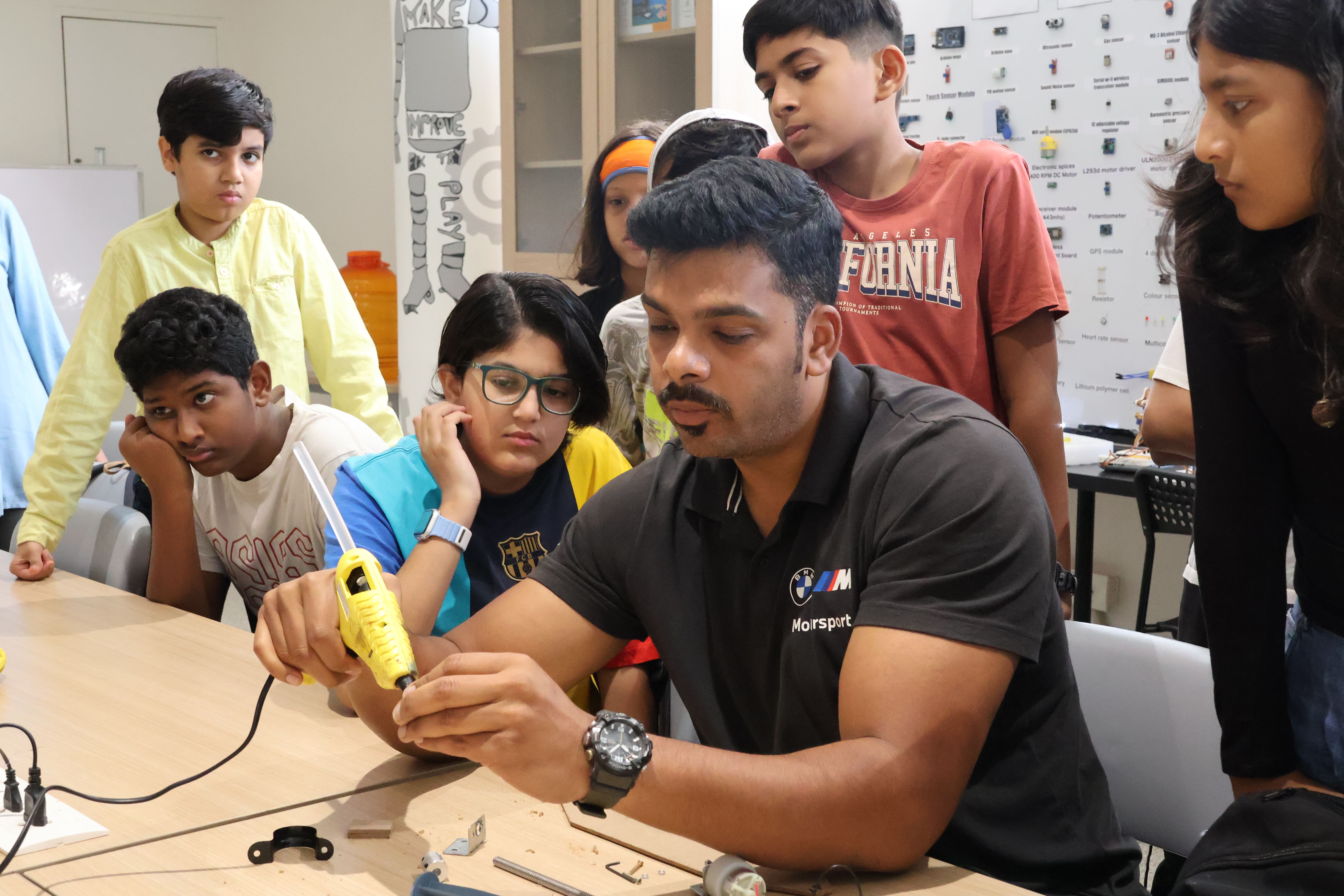 Teacher using her smart board, Teaching students about the heart