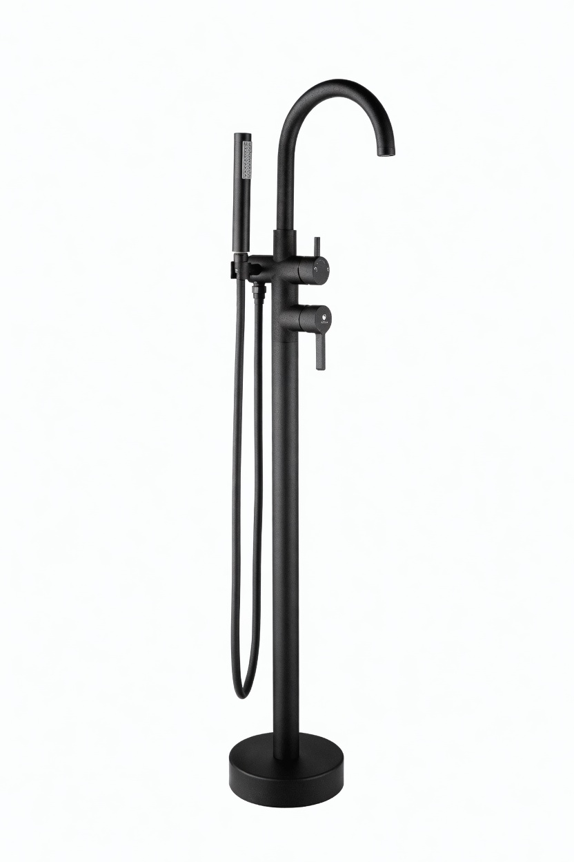 Free standing bathtub faucet