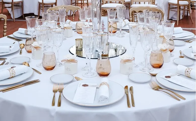 Location d’art de la table pour des réceptions élégantes
