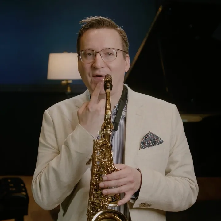 Flat Chin, Corners In: The Classical Sax Embouchure