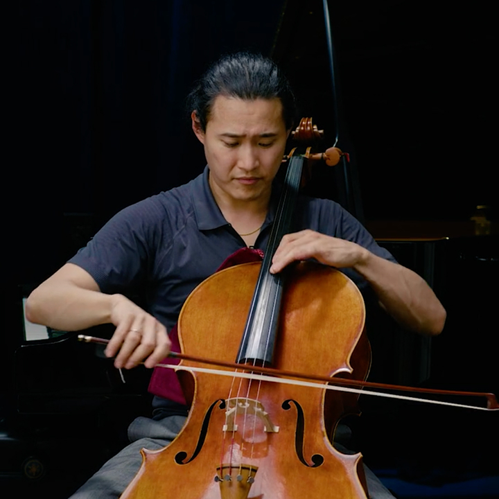The Vibrato You Hear Starts in the Bow