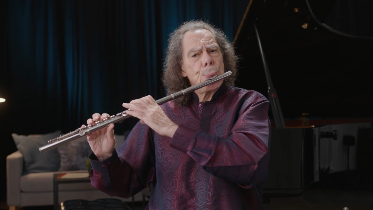 Hear it, feel it, play it: Inside Robert Dick’s throat tuning