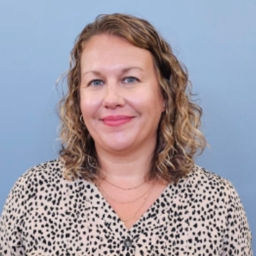 Lynn Rakeman staff portrait photo