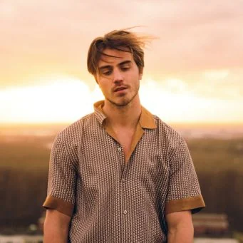 Maksim boeken - prijzen en tarieven