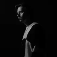 luca lawrence boeken in zwart wit donker