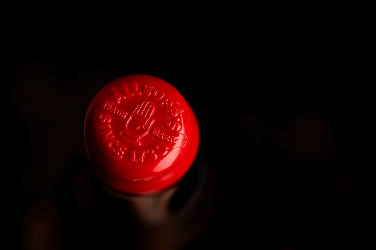 The Red Hand Achieves Closure