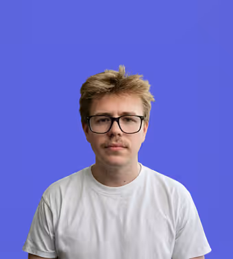 Portrait of Alex Cojuhari with a purple background