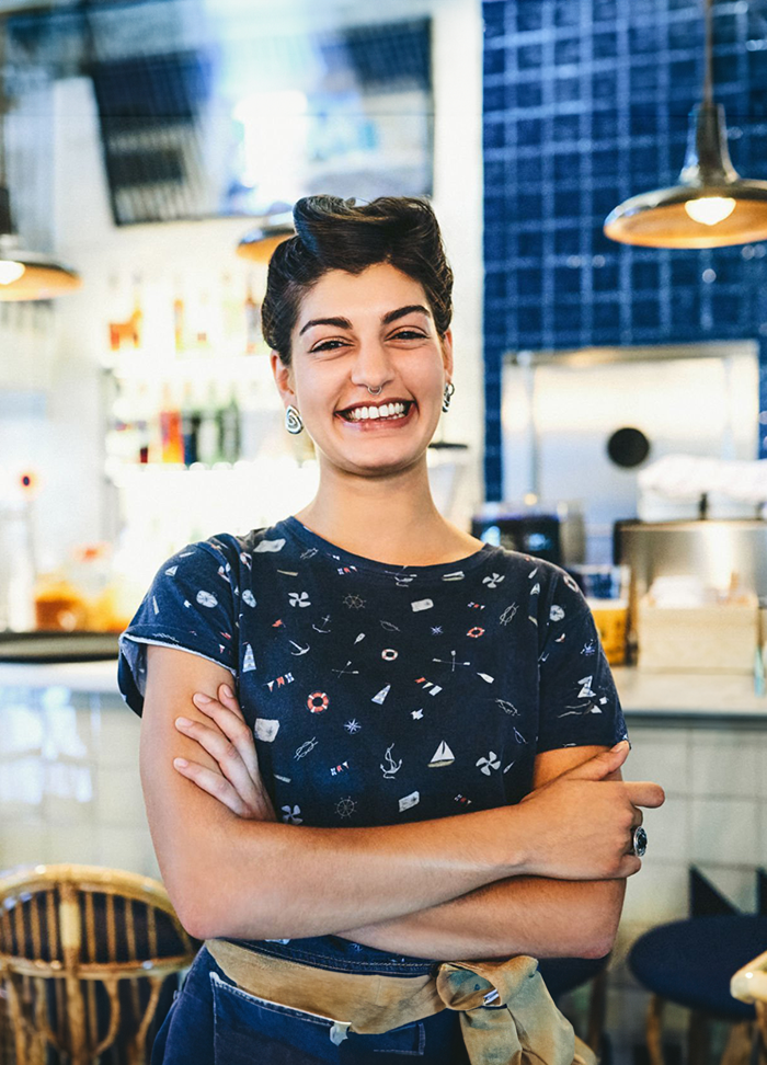 Sarah Thompson, Shift Manager at Greenfield Bistro & Grill