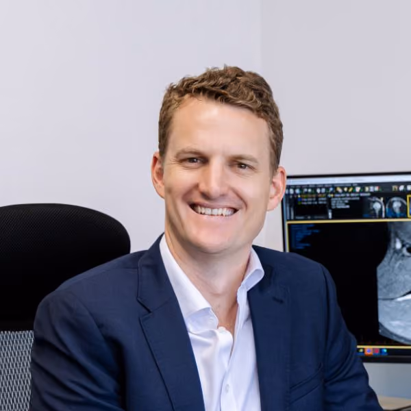 Dr Tom Clifton