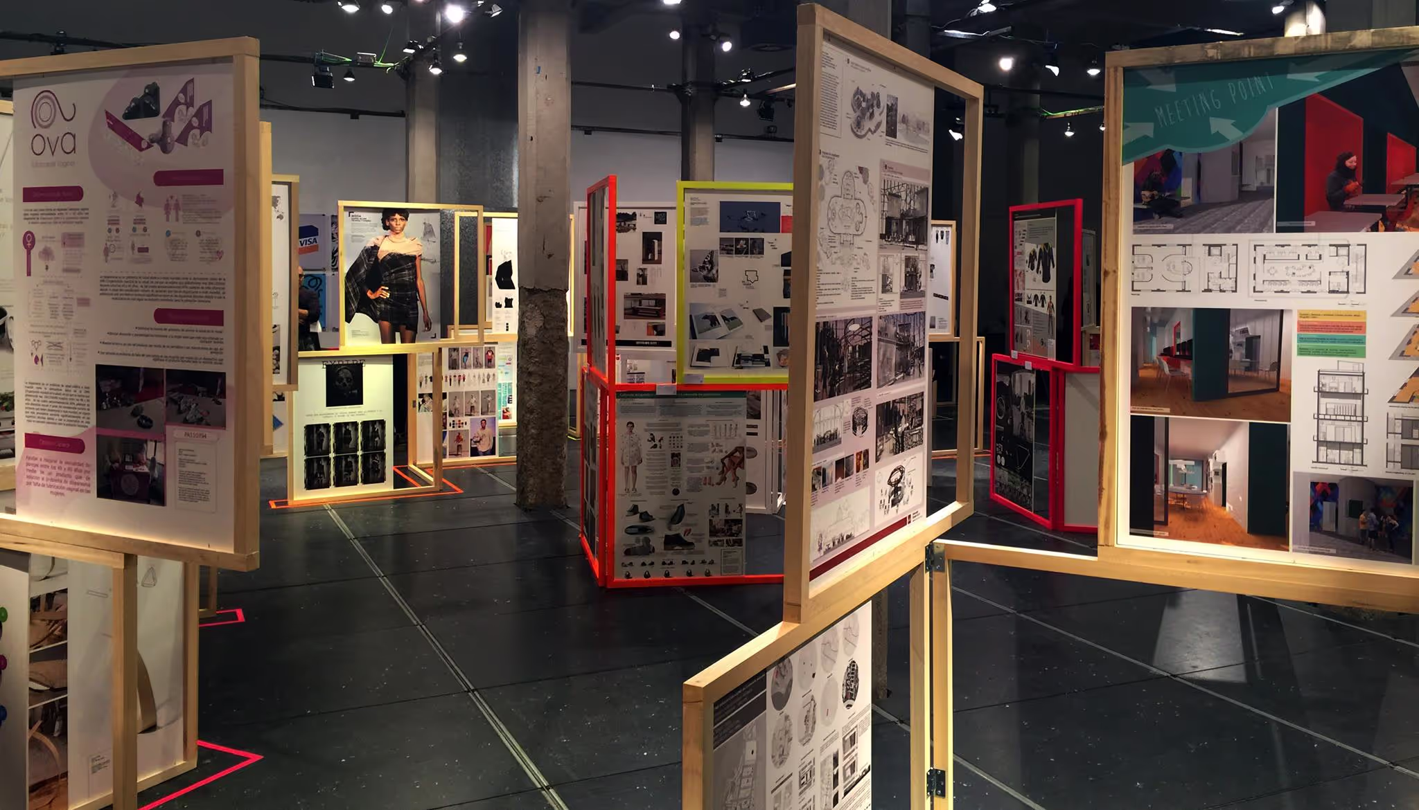 Muestra de estudiantes 2015 (bid_est)
