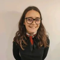 Julie Palacios, Office Manager, cliente Everping