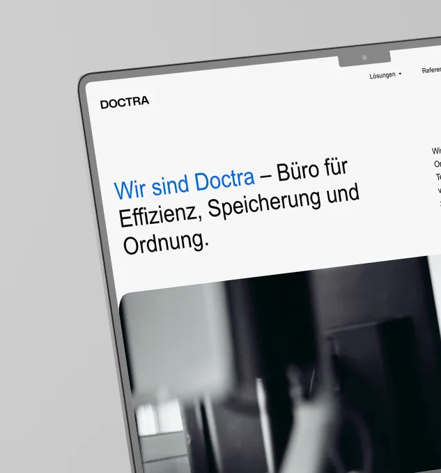 Website Hero Referenz im Mockups angschnitten