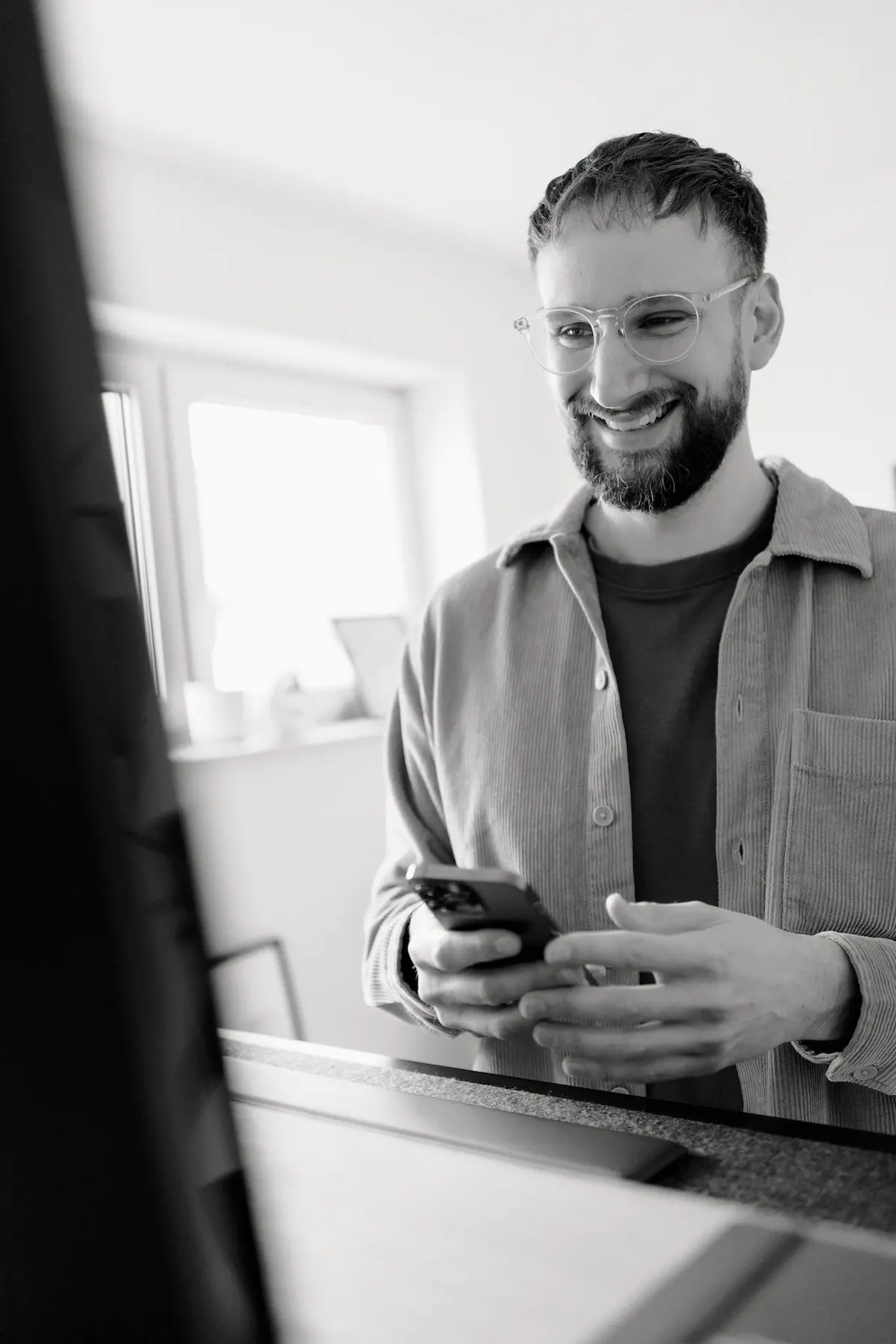 Sebastian Baumann Webdesigner und Webflow Experte aus Deutschland, Koblenz im Kundengespräch