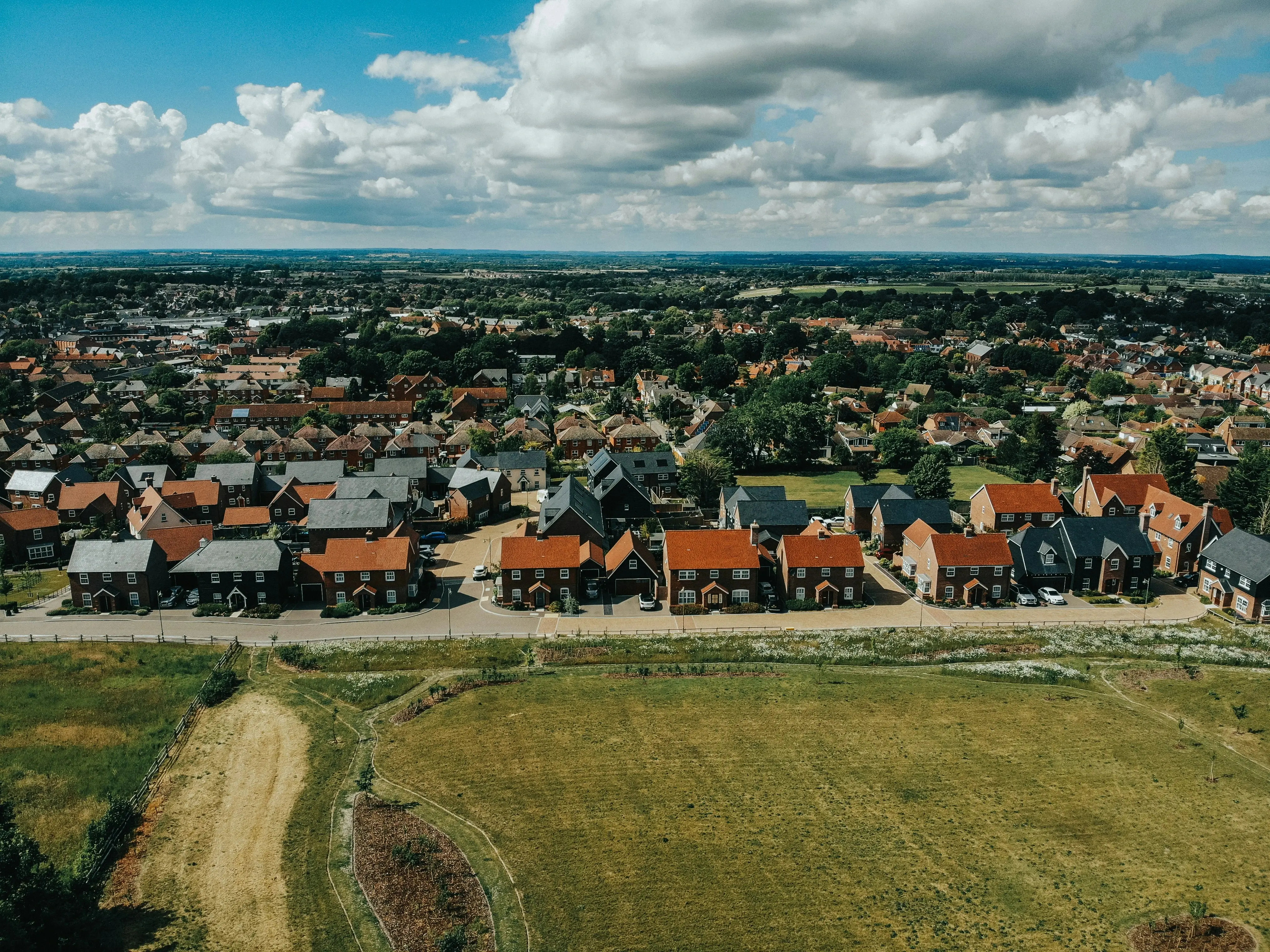 UK construction leads in Oxfordshire: what 1,176 live projects tell SME builders