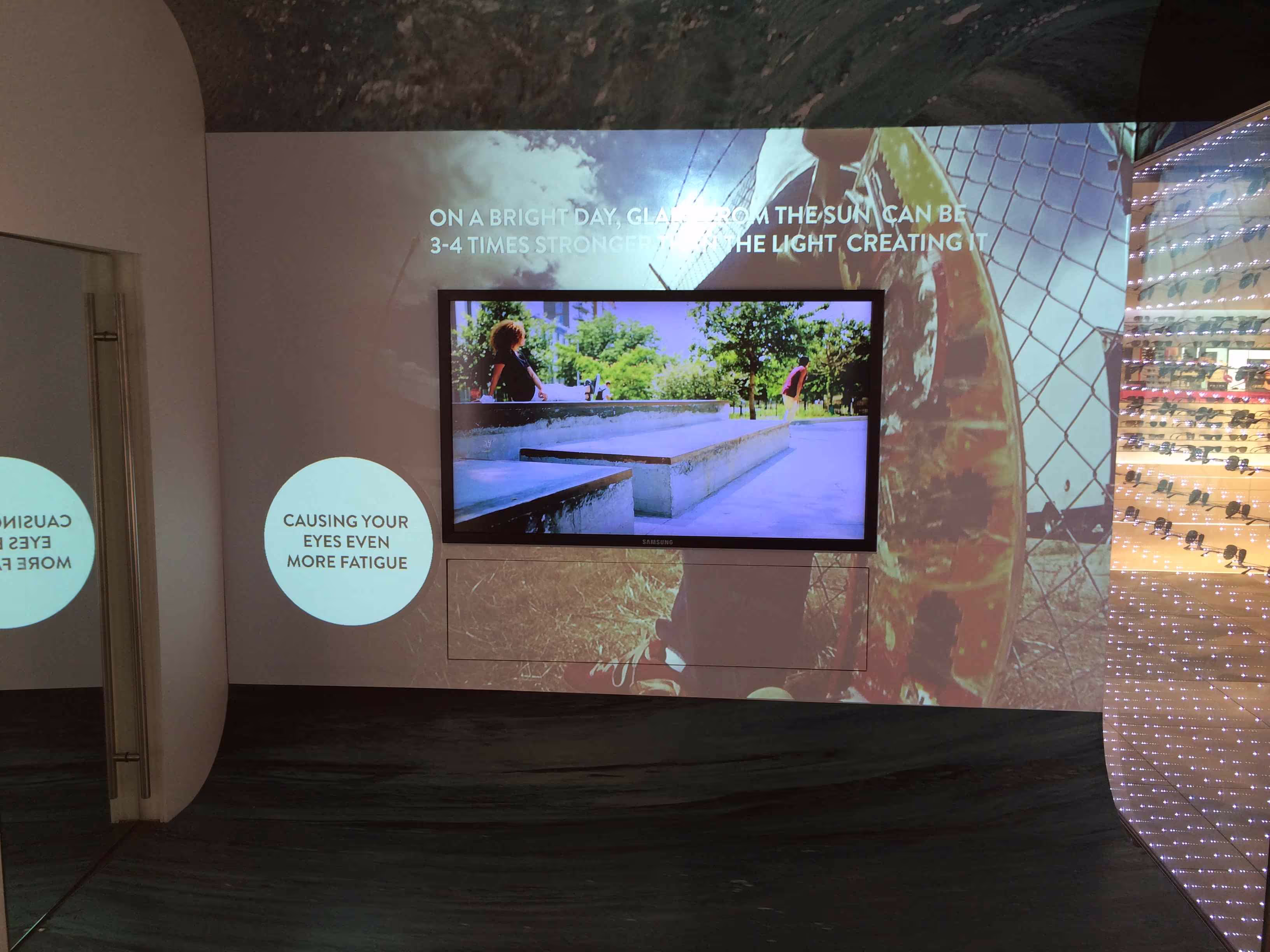 The Future of Digital Signage in Restaurants — Sunglasses Hut Pitt St installation gallery image 1 by onQ Digital Group