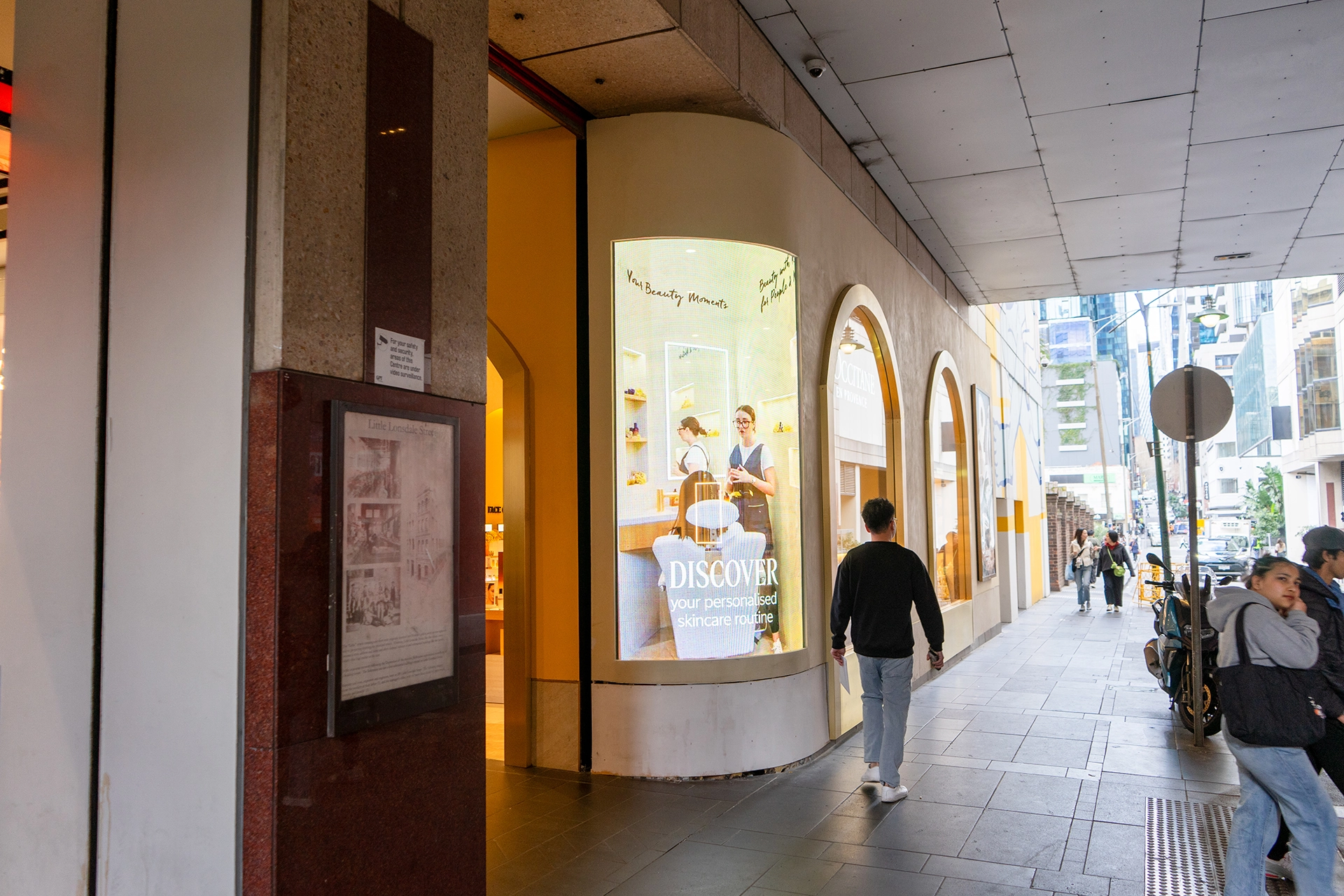 L'Occitane Elevates Storefront Experience with Transparent Curved installation gallery image 8 by onQ Digital Group
