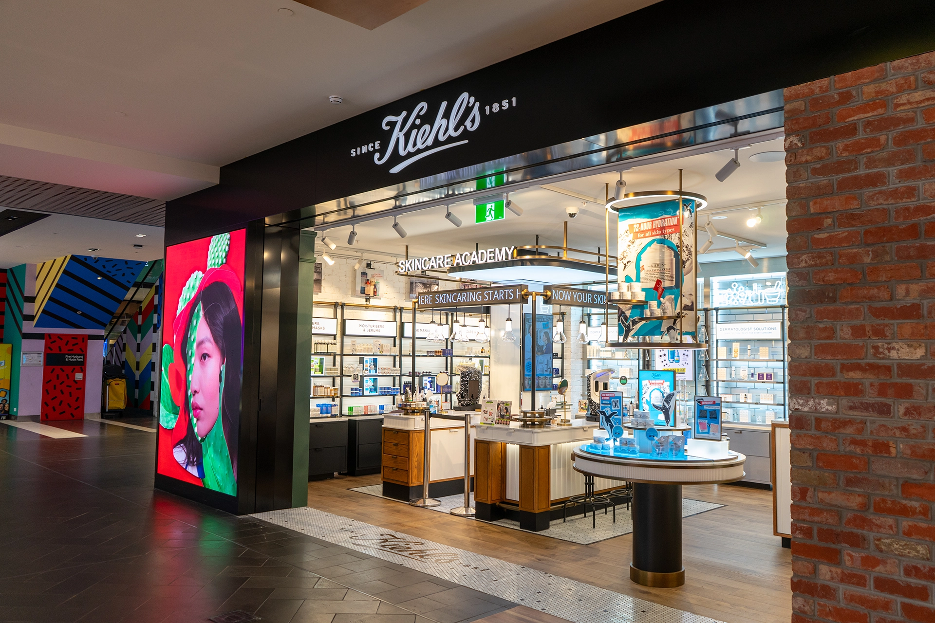 Kiehl's Digital Signage Experience Rollout installation gallery image 4 by onQ Digital Group