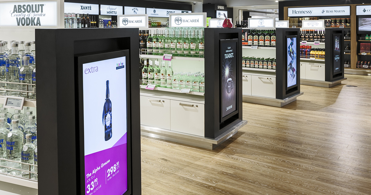 Beyond Banners How In-Store Digital Signage Can Skyrocket Sales LED signage insight by onQ Digital