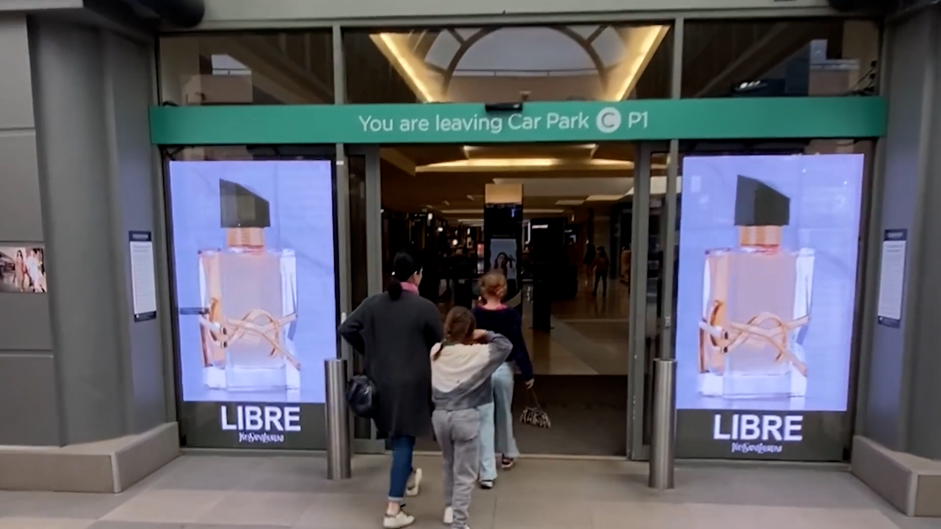Chadstone Shopping Centre digital signage project by onQ Digital Group