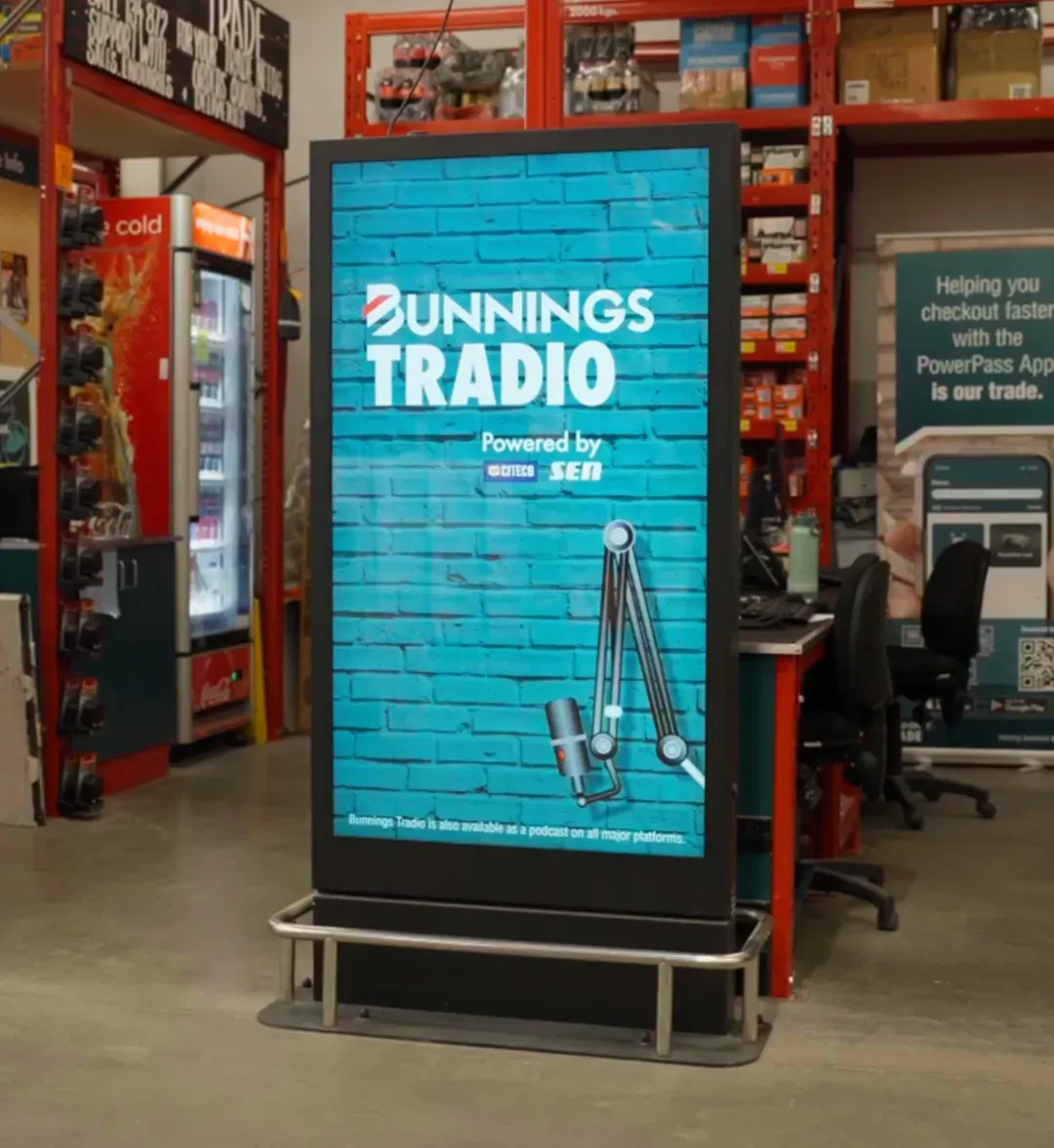 Bunnings retail digital signage screen deployment
