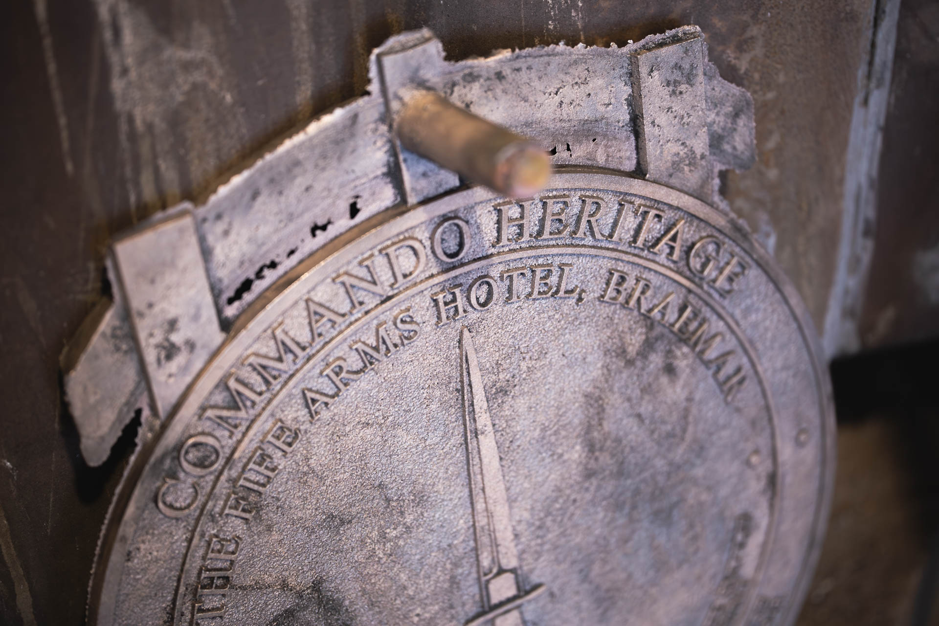 Heritage bronze plaque design, UK.
