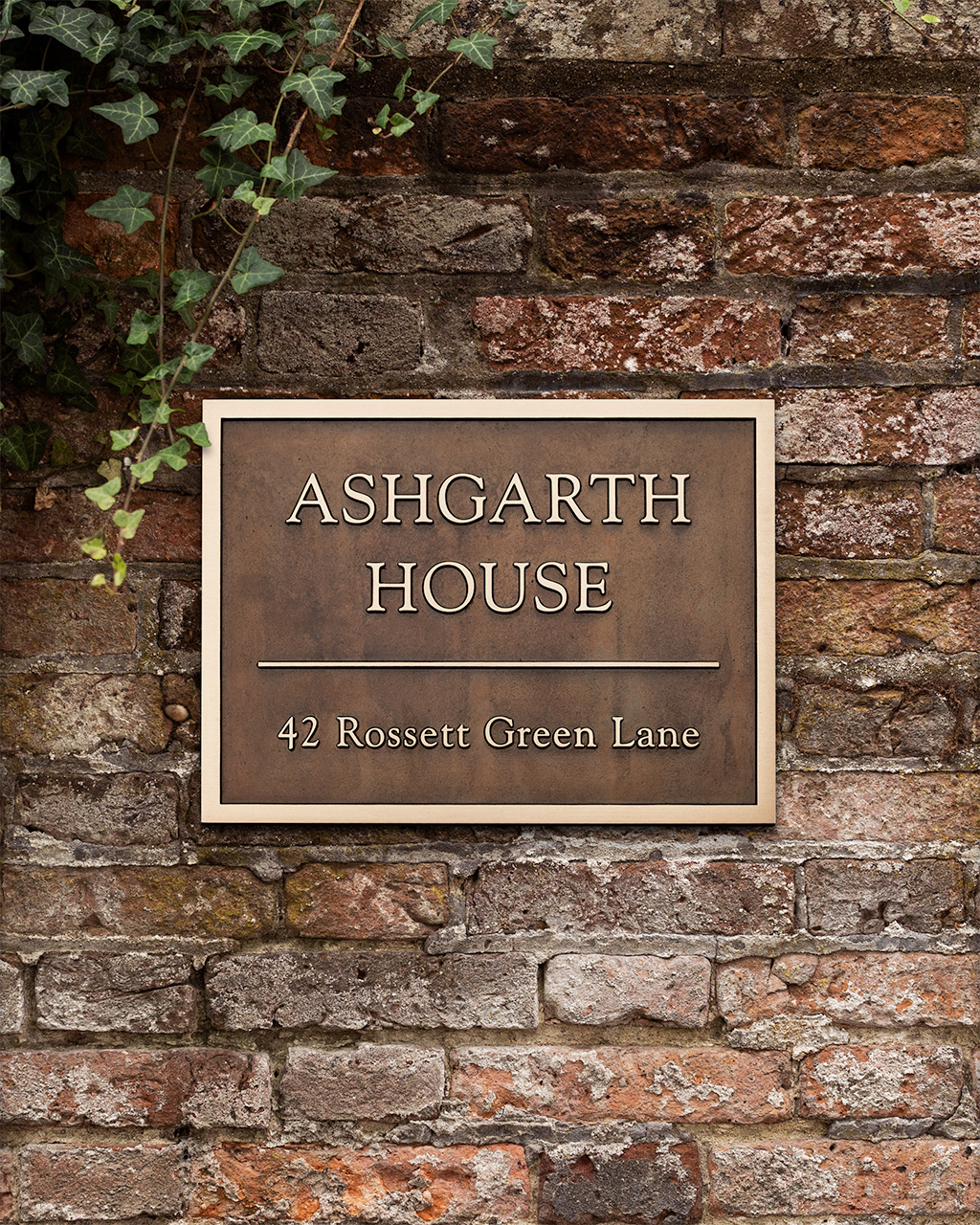 Bespoke metal house signs – cast bronze & aluminium plaques.