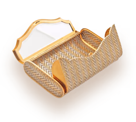 Antique jewellery in Mayfair, London