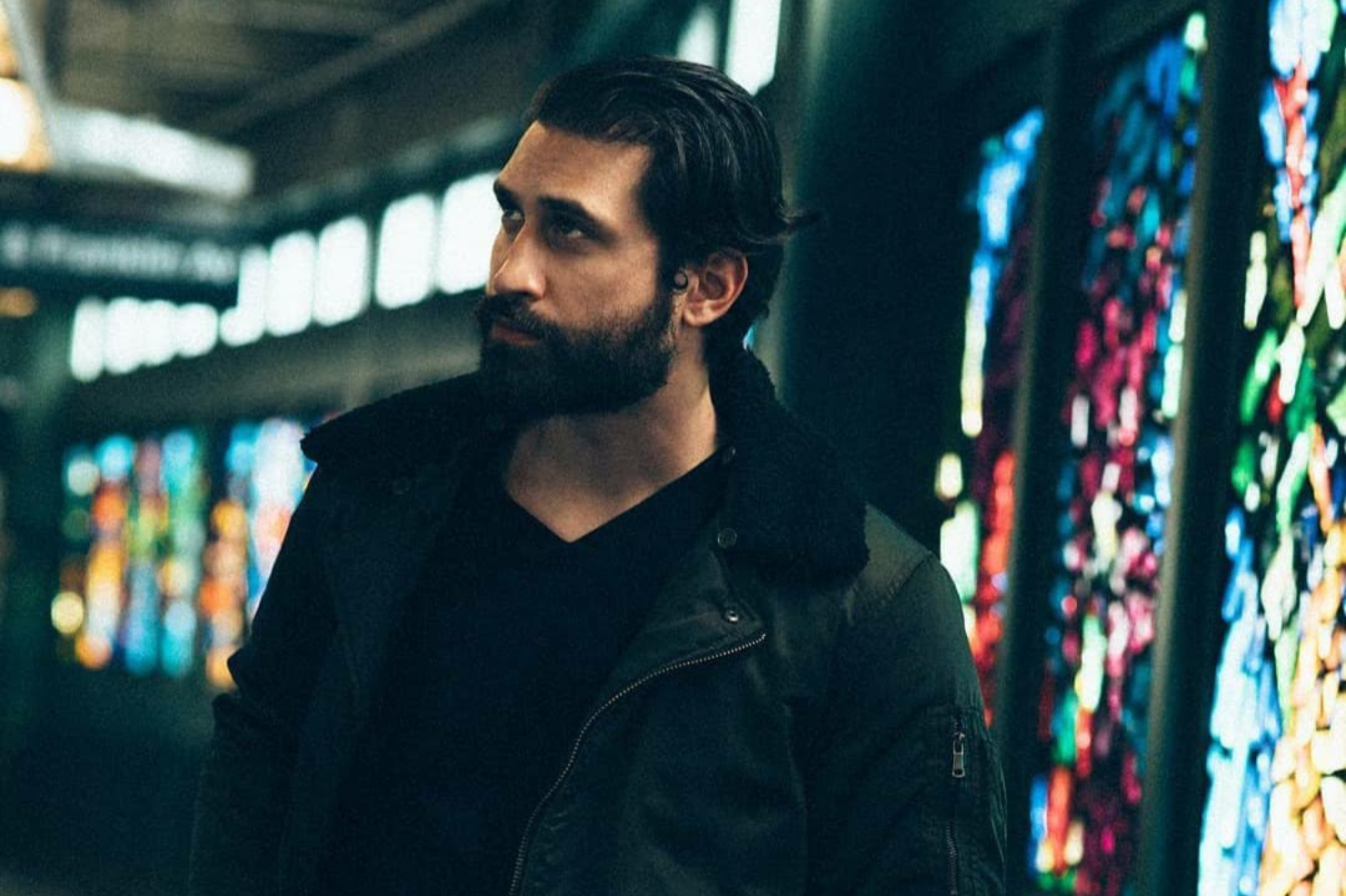 Andrew Canlon Unveils Powerful Dual Release: “Love Is Enough” and “To Live A Dream”