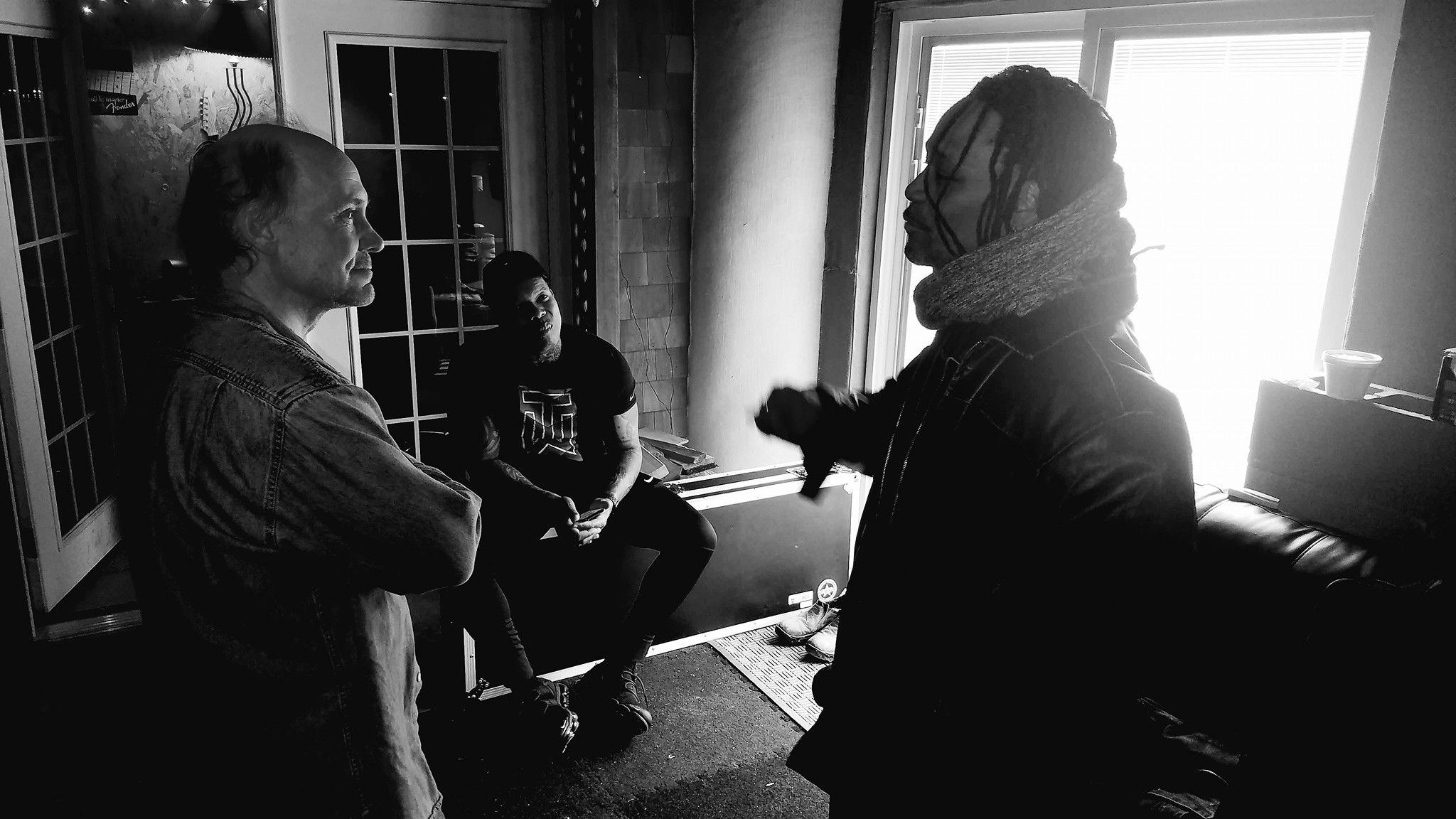 U Neon Family shares the power of “LOVE”