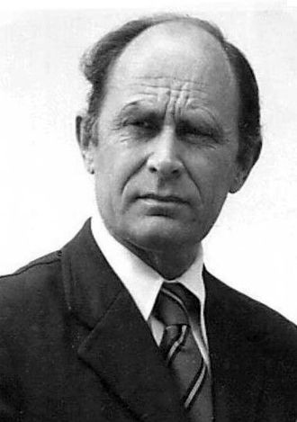YourRoots Map_First Name Meaning_Famous People_Antony C. Sutton