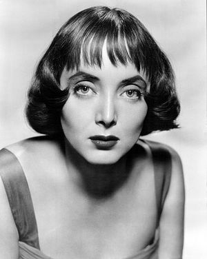 YourRoots Map_First Name Meaning_Famous People_Carolyn Jones