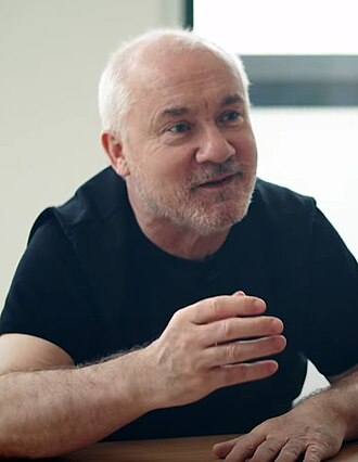YourRoots Map_Surname_Famous People_Damien Hirst