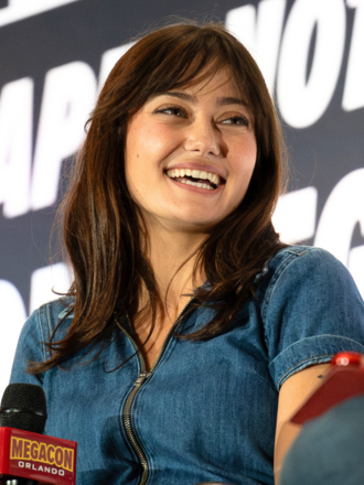 YourRoots Map_Surname_Famous People_Ella Purnell