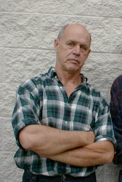 YourRoots Map_First Name Meaning_Famous People_Geoffrey Lewis (actor)