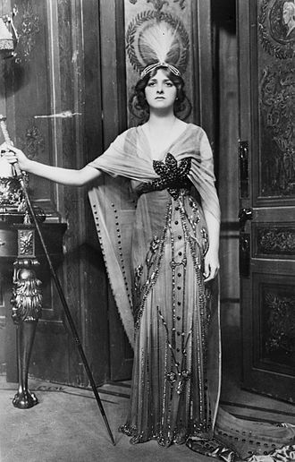 YourRoots Map_First Name Meaning_Famous People_Gladys Cooper