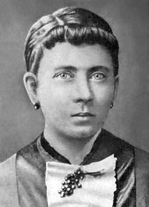 YourRoots Map_First Name Meaning_Famous People_Klara Hitler