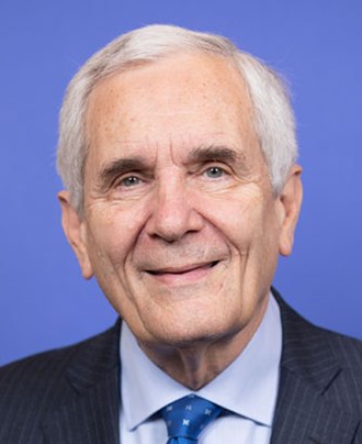 YourRoots Map_First Name Meaning_Famous People_Lloyd Doggett