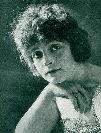 YourRoots Map_First Name Meaning_Famous People_Myrtle Gonzalez