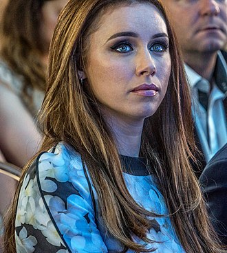 YourRoots Map_Surname_Famous People_Una Healy